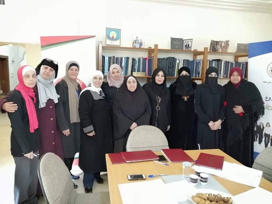 الاتحاد النسائي وأحباب الله الخيرية  يوقعان اتفاقية مشروع مطبخ انتاجي 