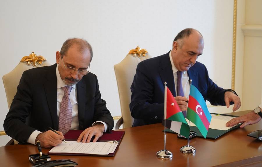 الأردن وأذربيجان يوقعان مذكرتي تفاهم في مجالي شهادات الأهلية البحرية والتعاون الثقافي على هامش الزيارة الملكية إلى باكو