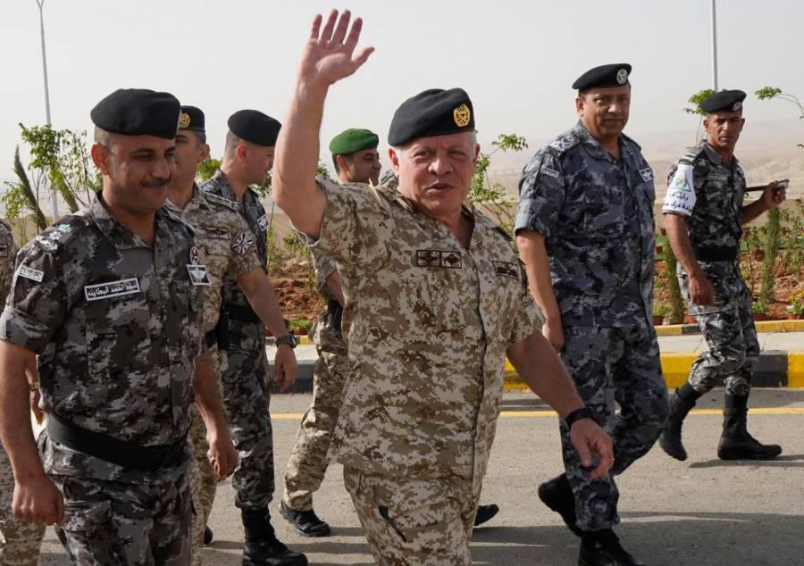 الملك يوجه بدمج مديريتي الدرك والدفاع المدني ضمن مديرية الأمن العام