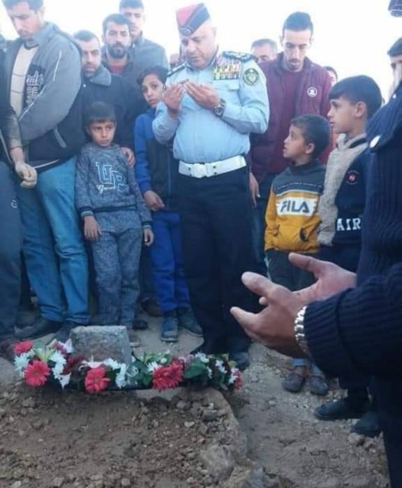  الامن العام  يشيع جثمان الوكيل سائد محمود عيال عواد  في الطفيلة