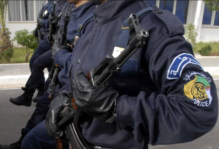 القبض على عصابة لتعذيب أطفال التوحد... تفاصيل