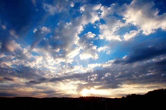 ارتفاع طفيف على الحرارة اليوم وانخفاضها غداً