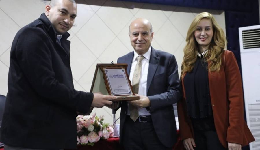 رئيس الجامعة يرعى حفل إشهار الدبلومات التدريبية بالتعاون مع أكاديمية صواب