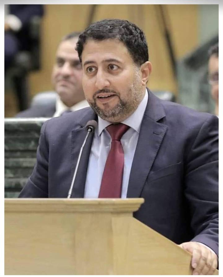 النائب الرقب: منهاج كولينز أخطاء تربوية واخطار نفسية.