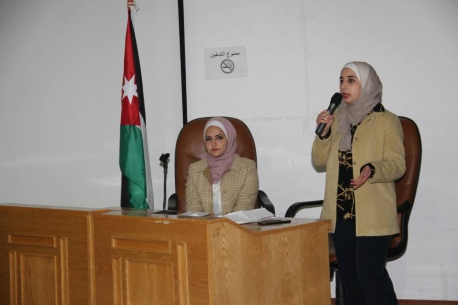 محاضرة حول الانفلونزا الموسمية في البلقاء التطبيقية