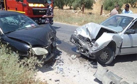 إصابة (10) أشخاص إثر حادثي تدهور وتصادم في المفرق والبلقاء