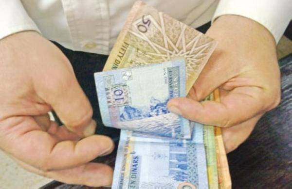 البطاينة يكشف عن طريقة جديدة لاحتساب الحد الأدنى للاجور