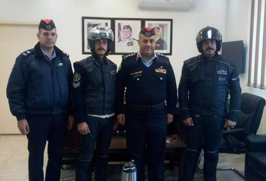 العقيد المجالي يكرم عدد من افراد شرطة معان