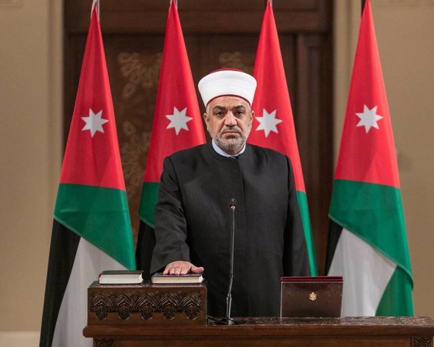 وزير الأوقاف يوجه لجان الزكاة لفتح أبوابها نظرا للظروف الجوية السائدة