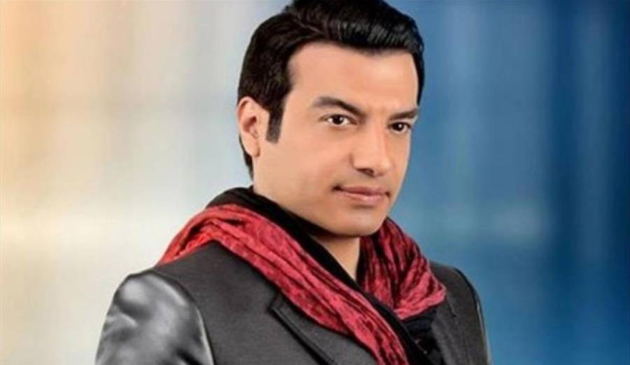 وفاة  والد الفنان المصري إيهاب توفيق.. تفاصيل