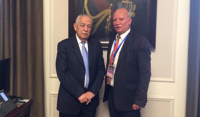 رئيس الديوان الملكي  يستقبل الكاتب جروان