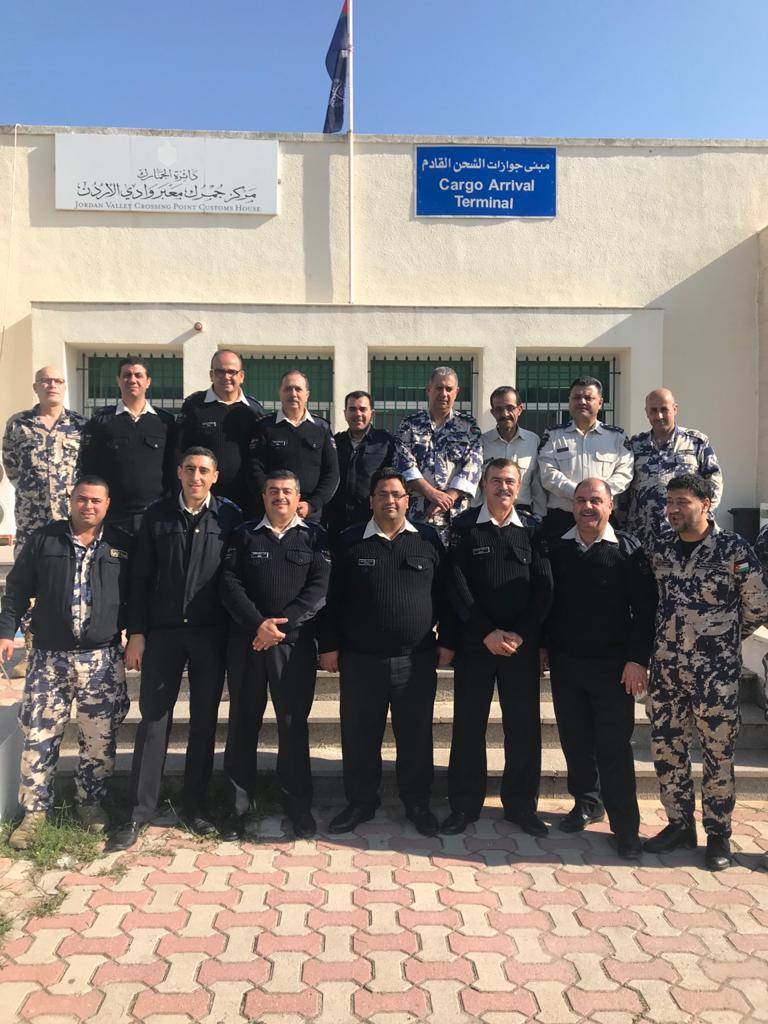 الجمارك تحصد على المركز الثاني لجائزة الخدمة الحكومية المتميزة