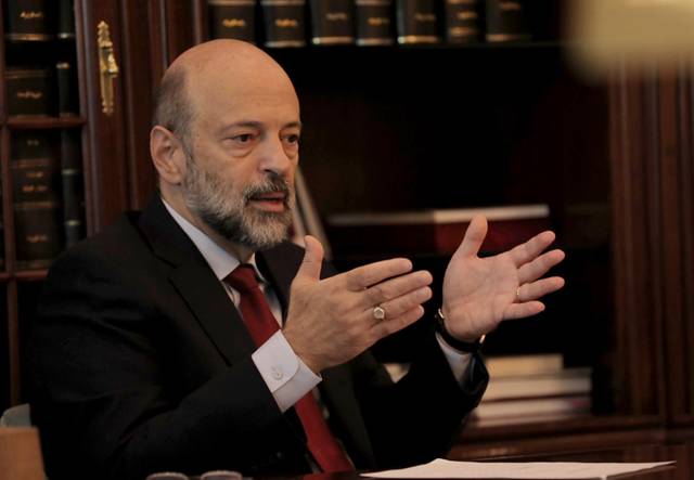 اقتصاديون: الحزم التحفيزية لحكومة الرزاز لم تؤد الغرض المطلوب