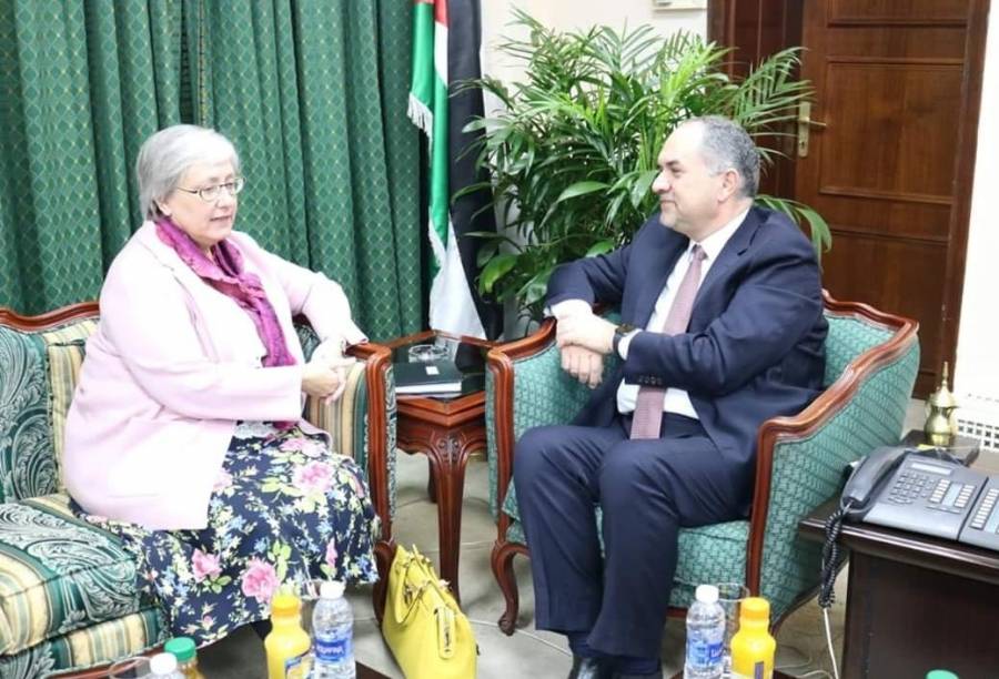 وزير العدل يستقبل سفيرة كندا