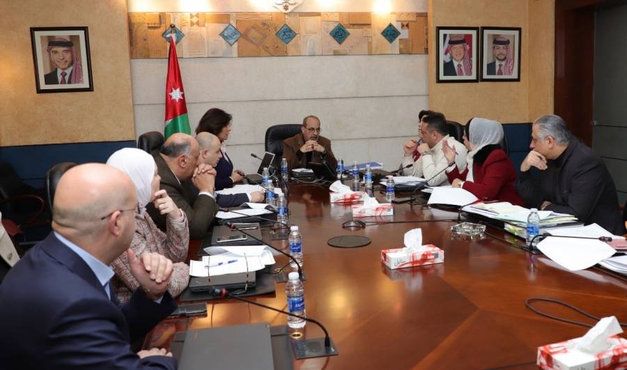 لجنة إعادة هيكلة الجهاز الحكومي تناقش مقترحات هيكلة قطاع الطاقة