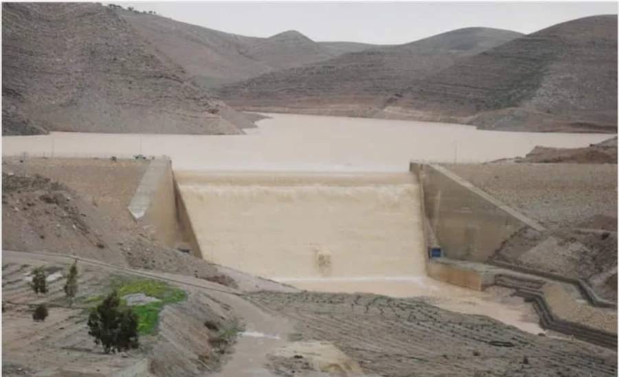 موظفو مشروع تعلية سد الواله يعتصمون يوم غد احتجاجا على فصلهم من عملهم .