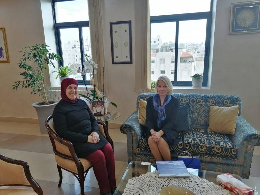 وزيرة التنمية الاجتماعية  تستقبل السفيرة الفنلندية المعتمدة لدى المملكة