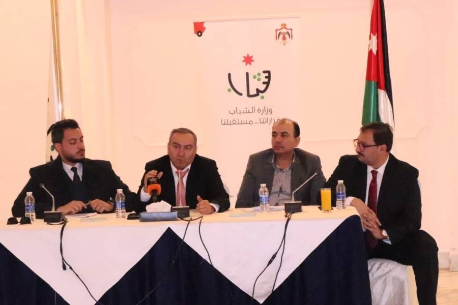 وزير الشباب يلتقي اعضاء مجالس اللامركزية من الشباب