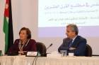 د. هند أبو الشعر تحاضر عن الحياة الاجتماعية والثقافية والاقتصادية في القدس مطلع القرن العشرين