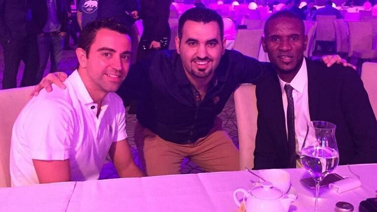 أبيدال: تشافي غير مؤهل لتدريب برشلونة