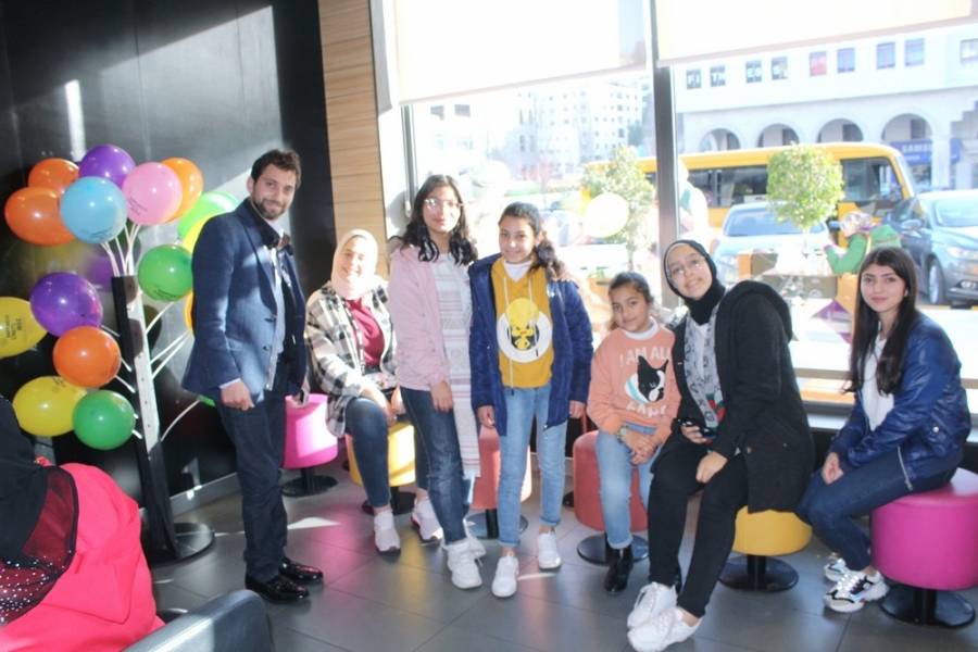 منظمة حرير تحتفل بعيد ميلاد الملك... صور