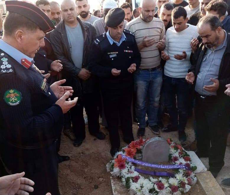تشييع جثمان العريف ايمن الدراوشه في اربد... صور
