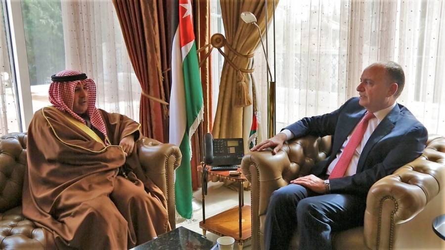 العضايلة يستقبل السفير الكويتي