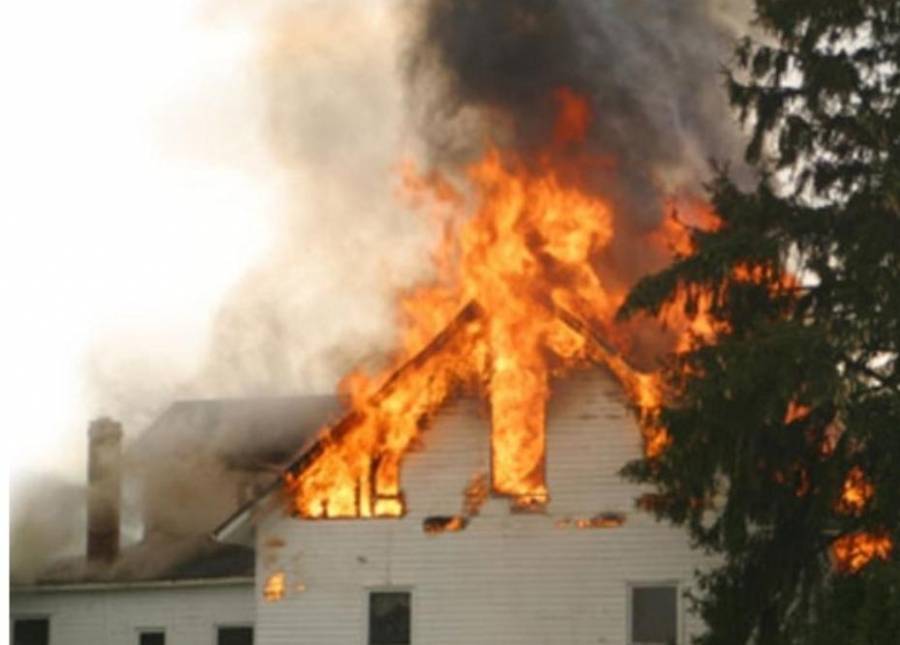 وفاة شخص إثر حريق منزل في  المفرق