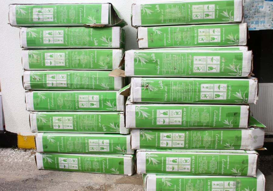 الجمارك الاردنية تحبط تهريب بضائع مختلفة.. صور