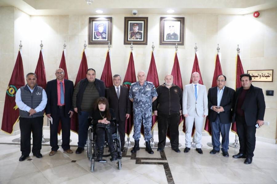 جمعية الثقافة الرياضية يزورون قيادة قوات الدرك