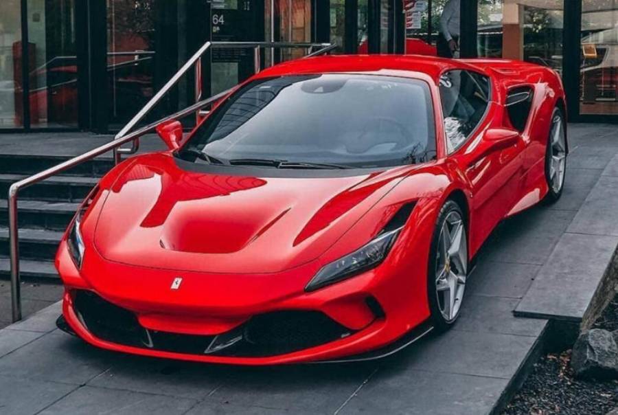 يمكنك شراء أول فيراري لك بسعر 20 دولار... تفاصيل