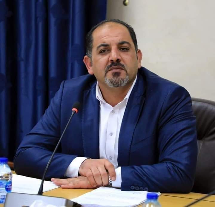 رئيس لجنة الصحة النيابية يكشف عن تفاصيل لقاءاته اليومية مع وزير الصحة .