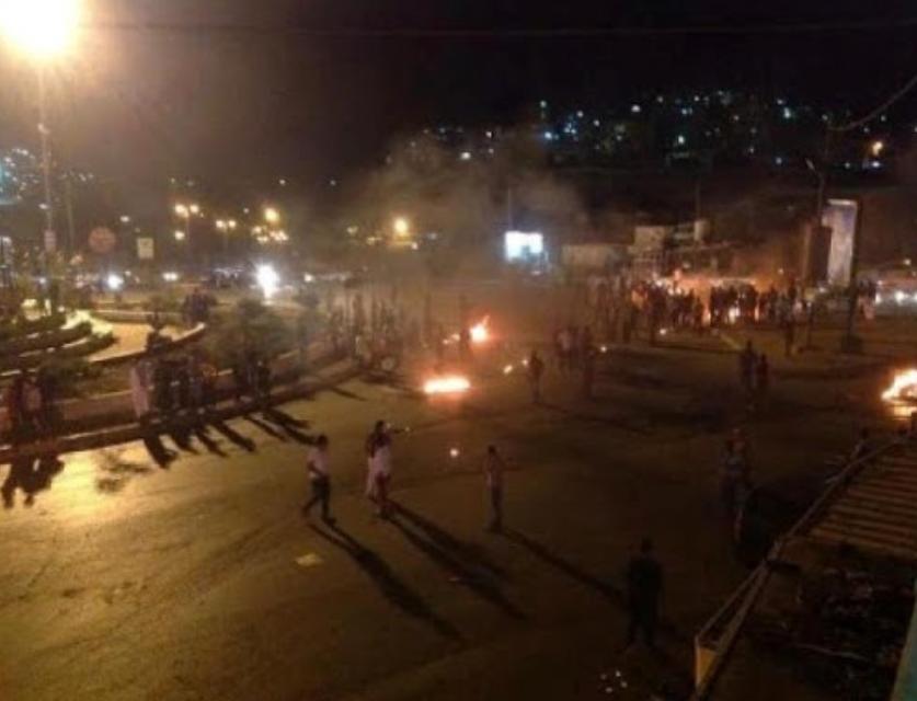 شغب في منطقة حي الامير محمد بالزرقاء إثر مقتل شاب