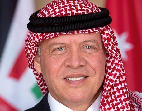 الملك يغادر أرض الوطن