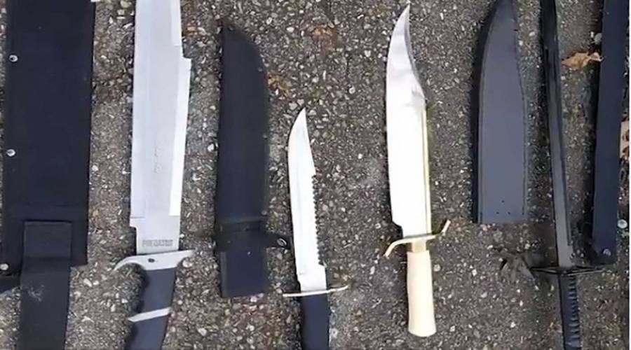 طعن 4 فتيان في لندن... تفاصيل