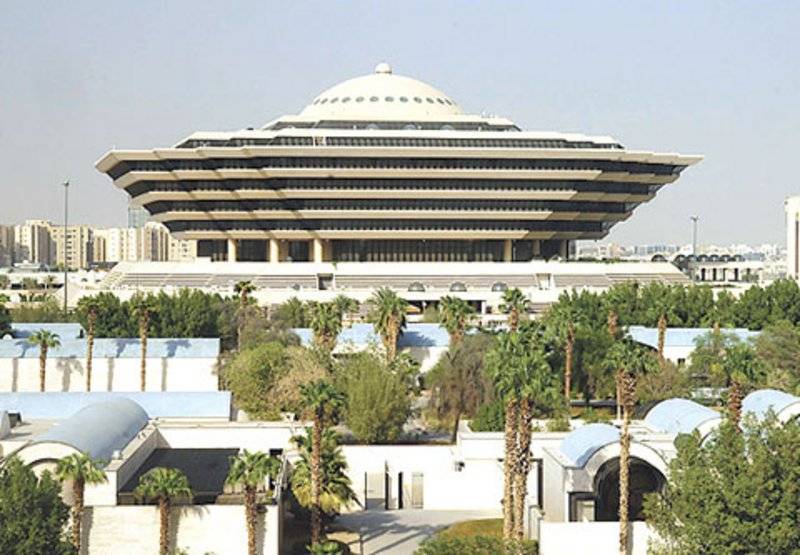 السعودية : تعليق إقامة المناسبات في صالات الأفراح والاستراحات وقاعات المناسبات والفنادق