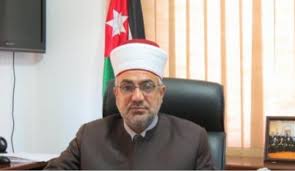 وزير الأوقاف: الاكتفاء برفع الأذان يضاف إليه نداء صلوا في بيوتكم