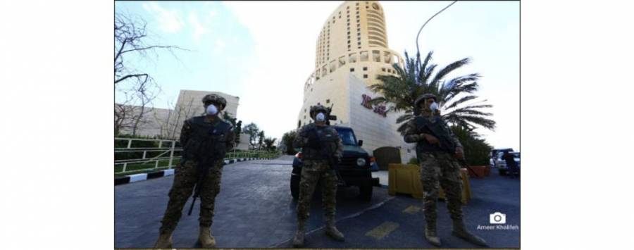 بدء انتشار القوات المسلحة على مداخل ومخارج المحافظات