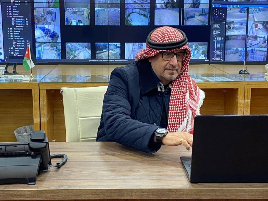 وزير المياه والري يوعز بزيادة حصة المزارعين بالمياه في الاغوار