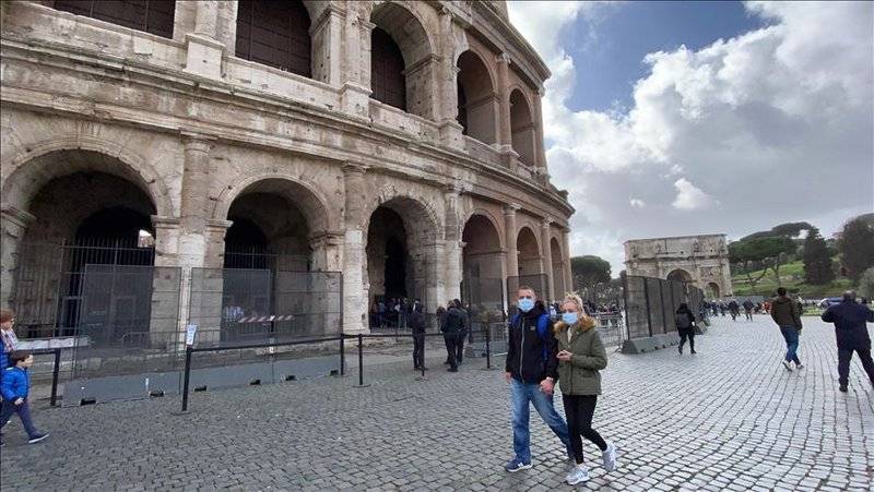 إيطاليا تسجِّل اليوم 627 حالة وفاة نتيجة الإصابة بكورونا