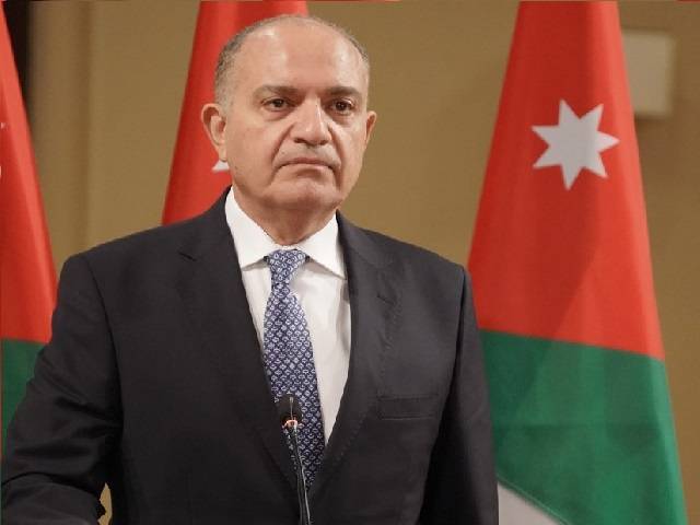 الحكومة تعلن الية ايصال المواد الغذائية للمواطنين (تفاصيل)