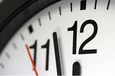 بدء العدّ التنازلـي للعمل بـالتوقيت الصيفي توقيت