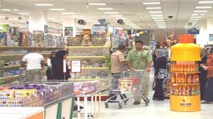 ألم ينته المواطنون من التبضع بعد؟