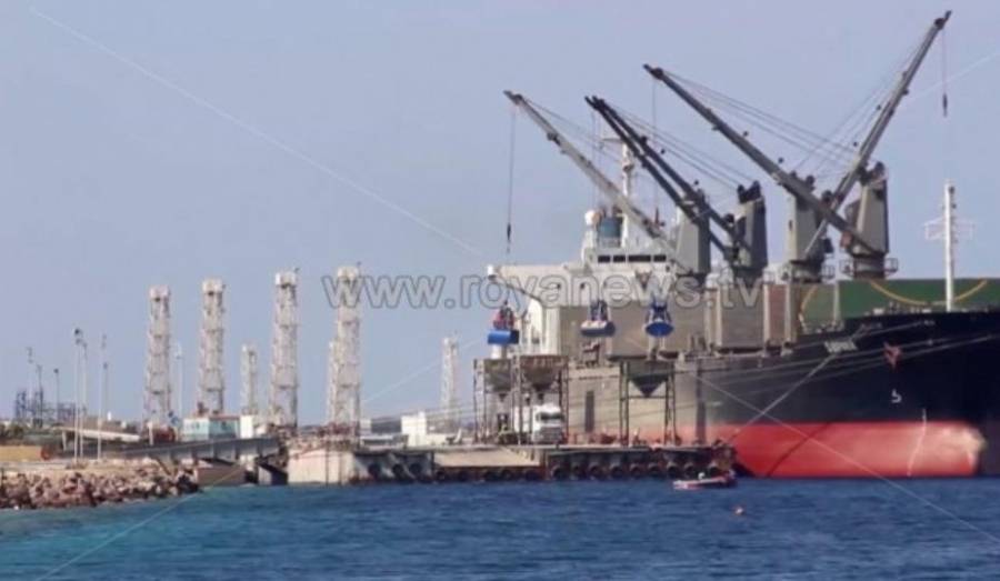 وصول باخرتي نفط وغاز مسال لميناء العقبة
