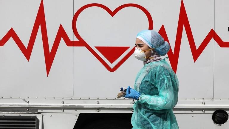 خبير أردني: إصابات كورونا في المملكة ستنحسر السبت المقبل