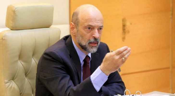 ماذا دار بين الرزاز والجغبير في اجتماع رئاسة الوزراء