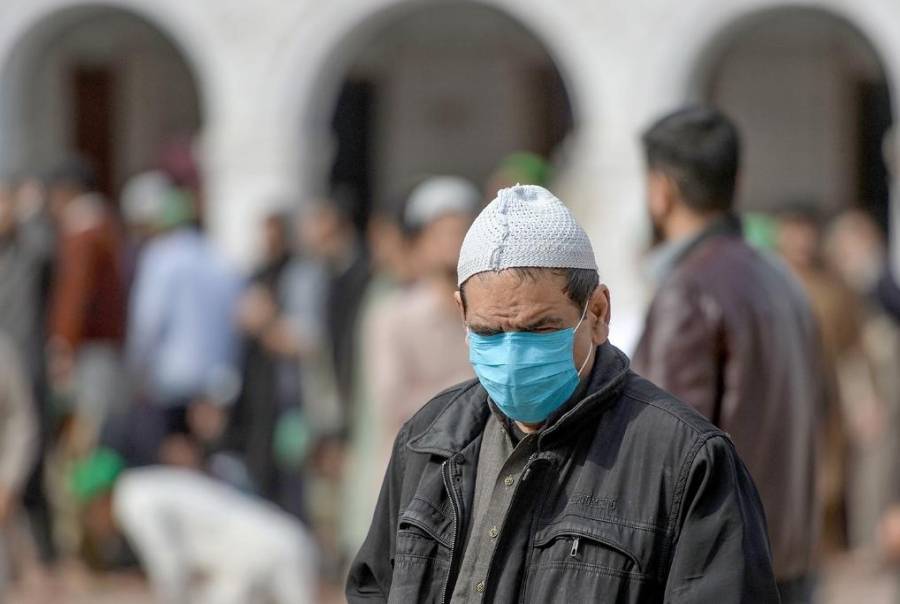وضع 20 ألف شخص في الحجر لمشاركتهم في تجمع ديني في باكستان