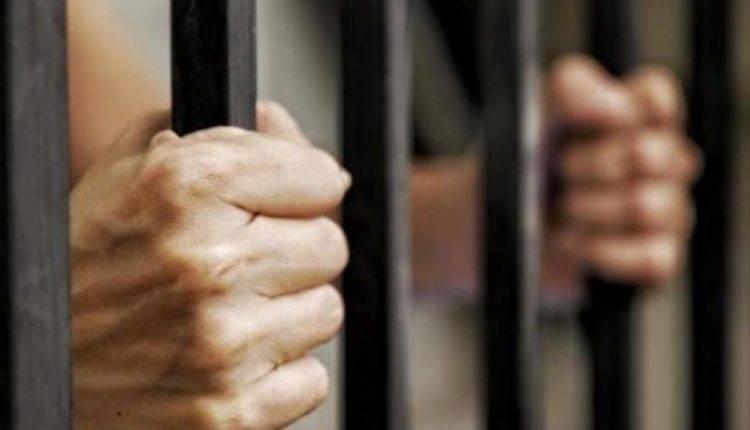 توقيف مسؤول في بلدية اربد الكبرى والتحقيق معه على خلفية طلب فتح ملحمة رغم قرار حظر التجول