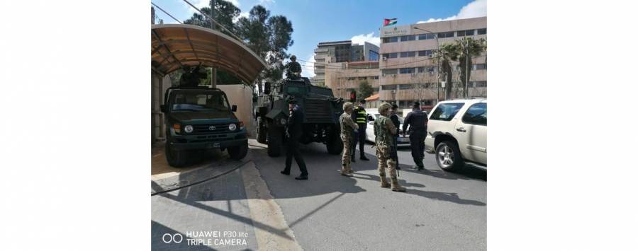 ضبط ٥١٥ مركبة و ١٠٤٣ شخصاً خالفوا اوامر الحظر والتنقل خلال الـ 24 ساعة الماضية