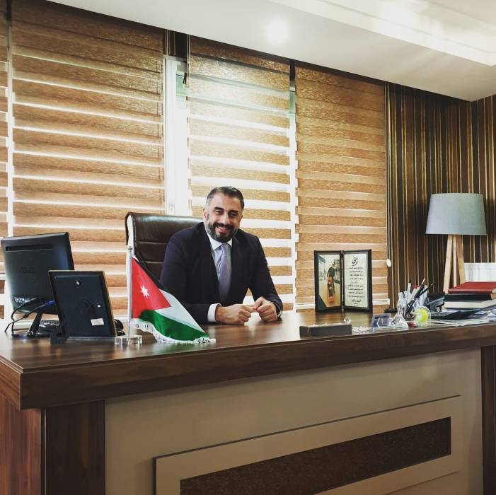 داوود يكتب ... هكذا نخرج من الأزمة